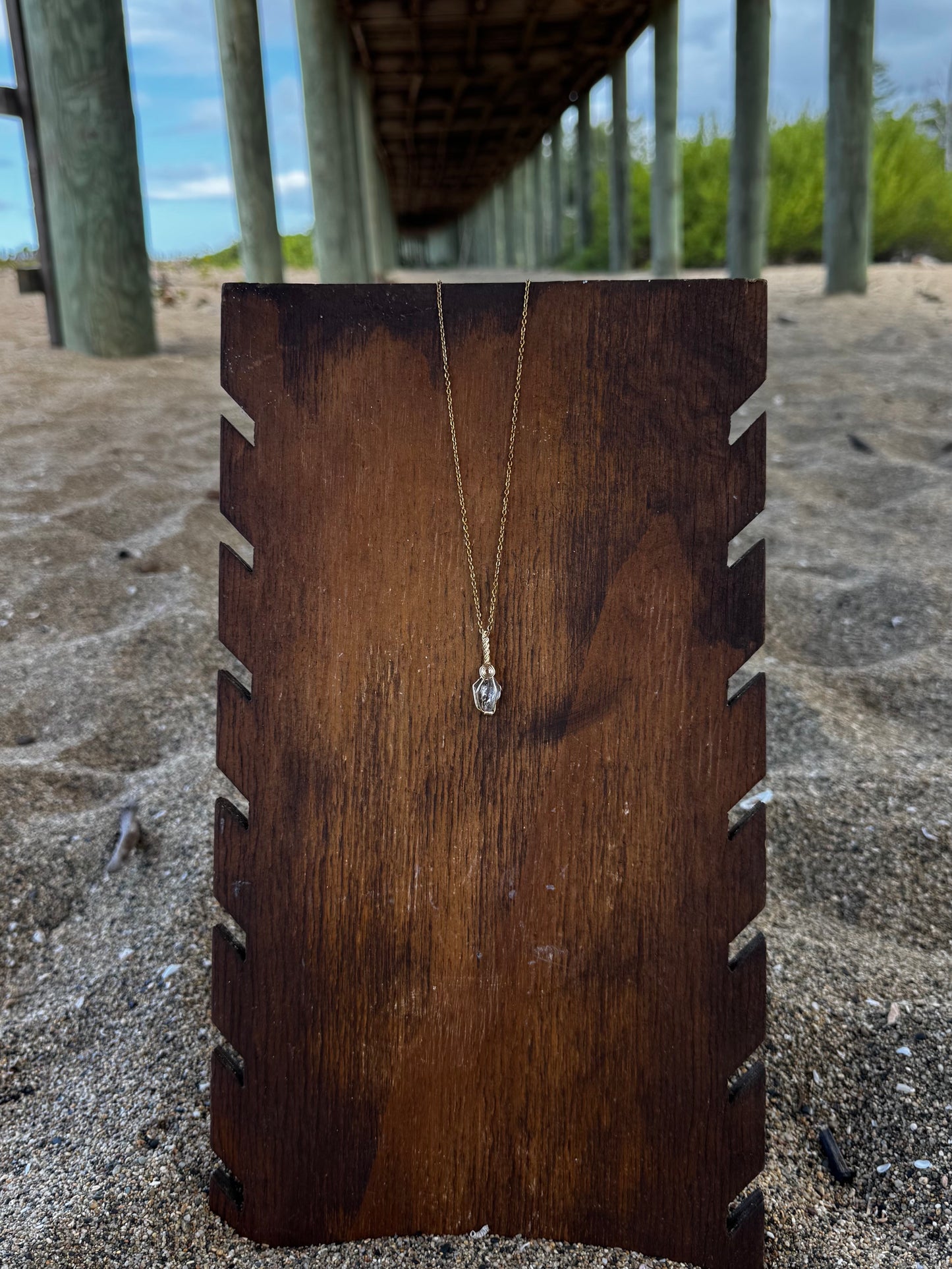 Mares de Luna-Collar de Diamante Herkimer en Dorado