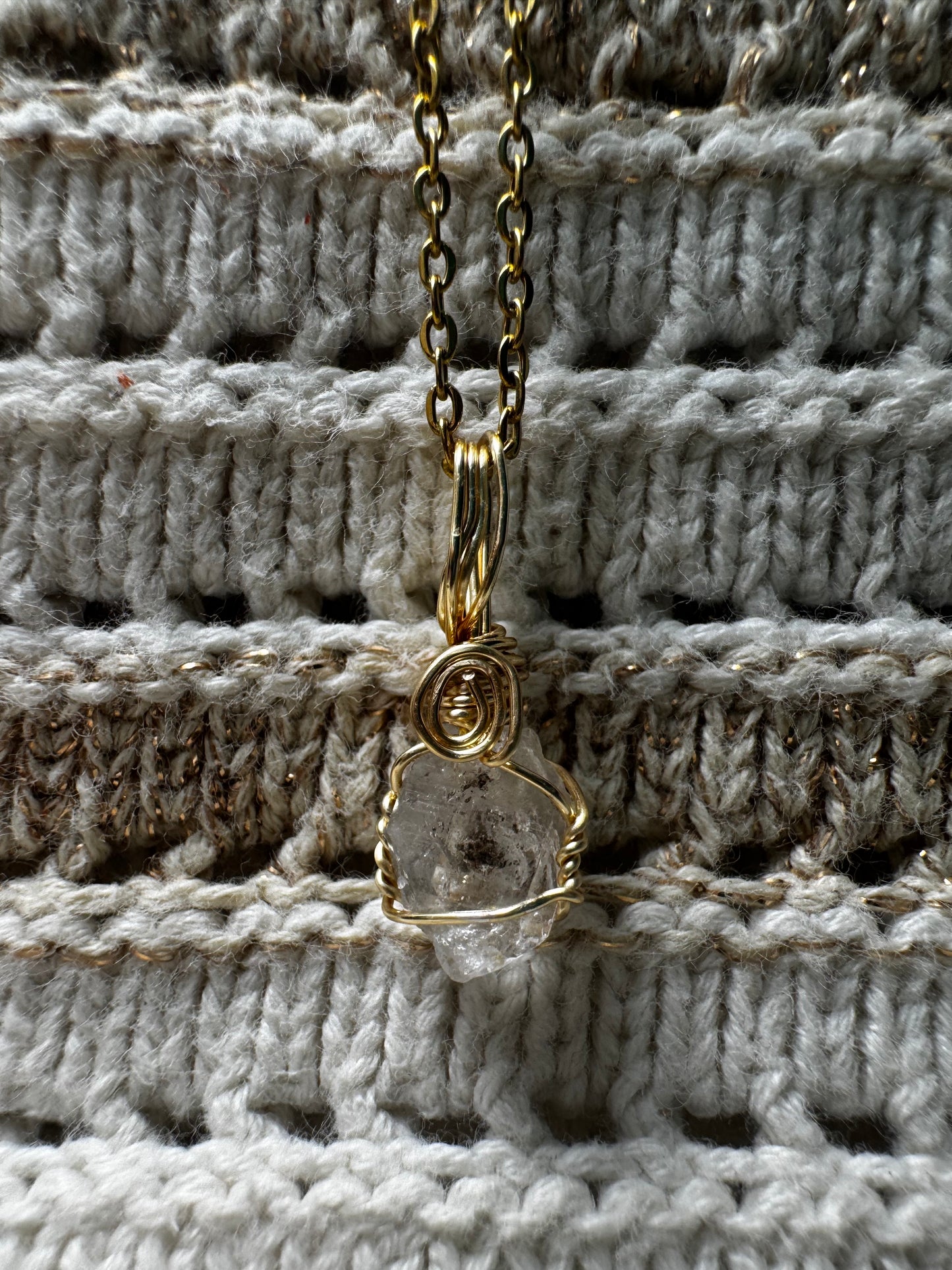 Flotar Salado-Collar de Diamante Herkimer en Dorado