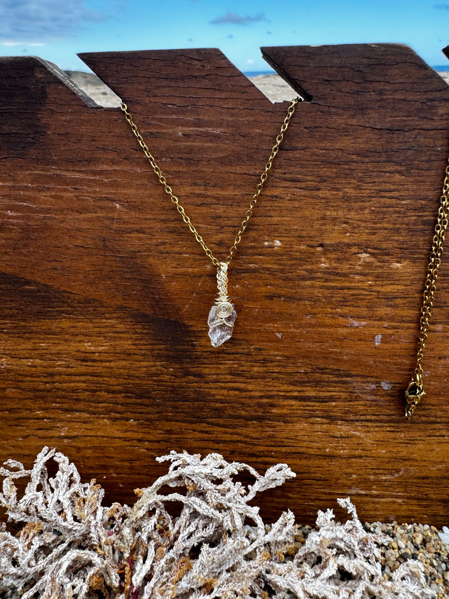 Arrecife Dorado- Collar de Diamante Herkimer en Dorado